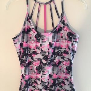 MPG Halter Like Top